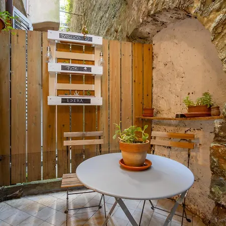 Apartman Xx Settembre Trieszt